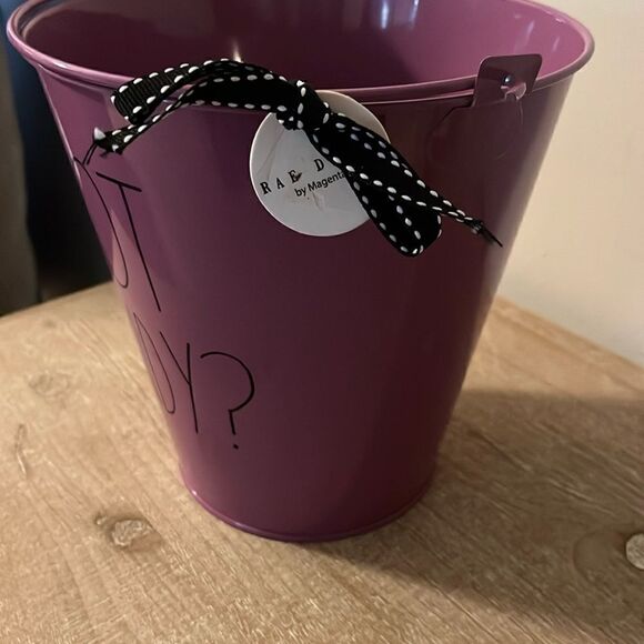 Rae Dunn “GOT CANDY?” NWT purple bucket - Picture 3 of 4